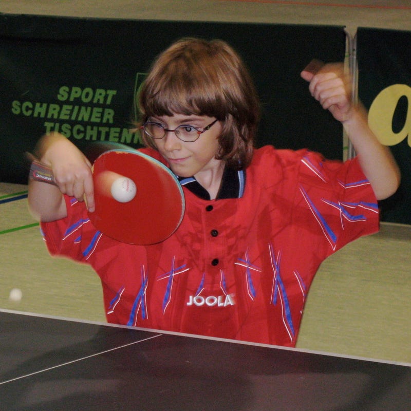 Chantal spielt Tichtennis